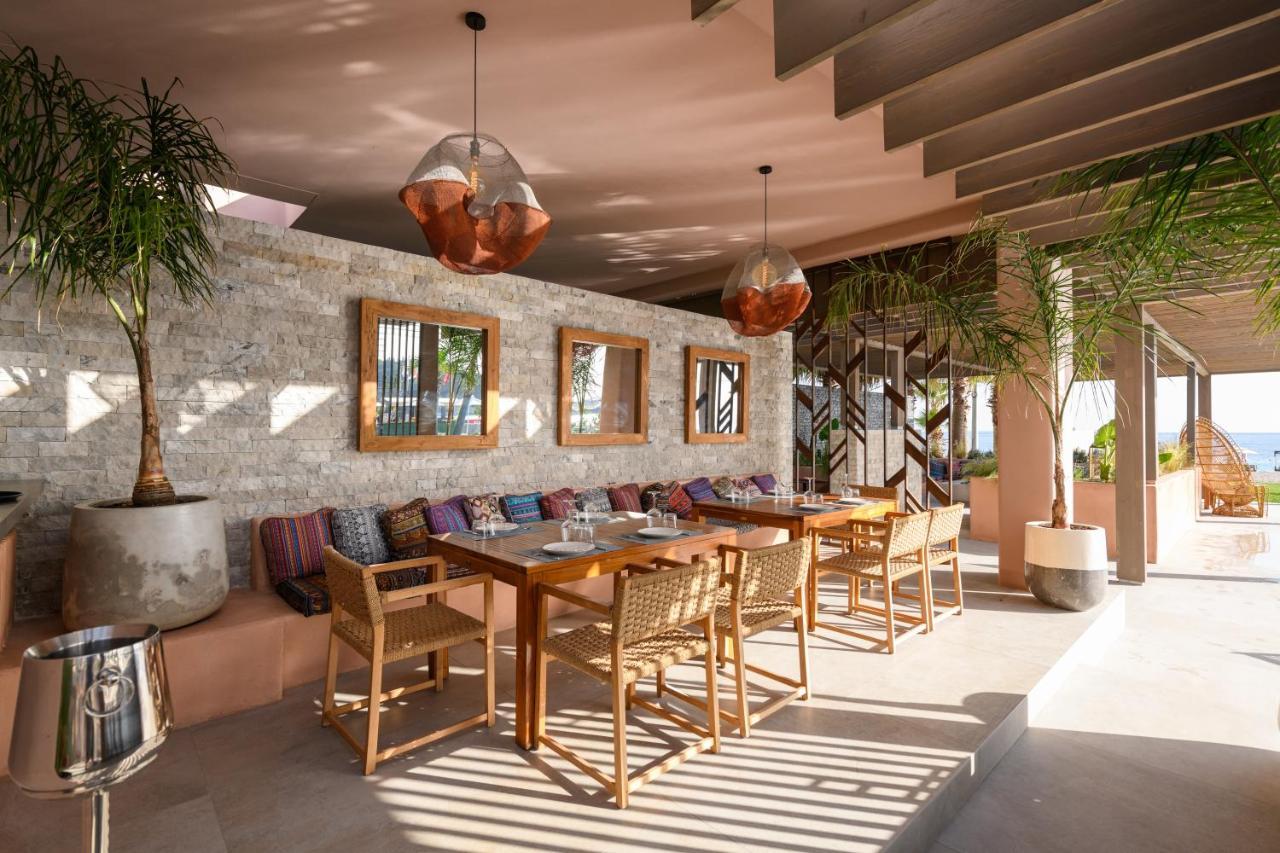 Miamar Luxury Hotel & Spa Himare Exteriör bild