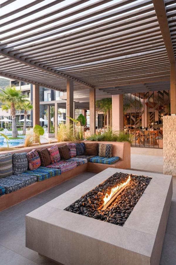 Miamar Luxury Hotel & Spa Himare Exteriör bild